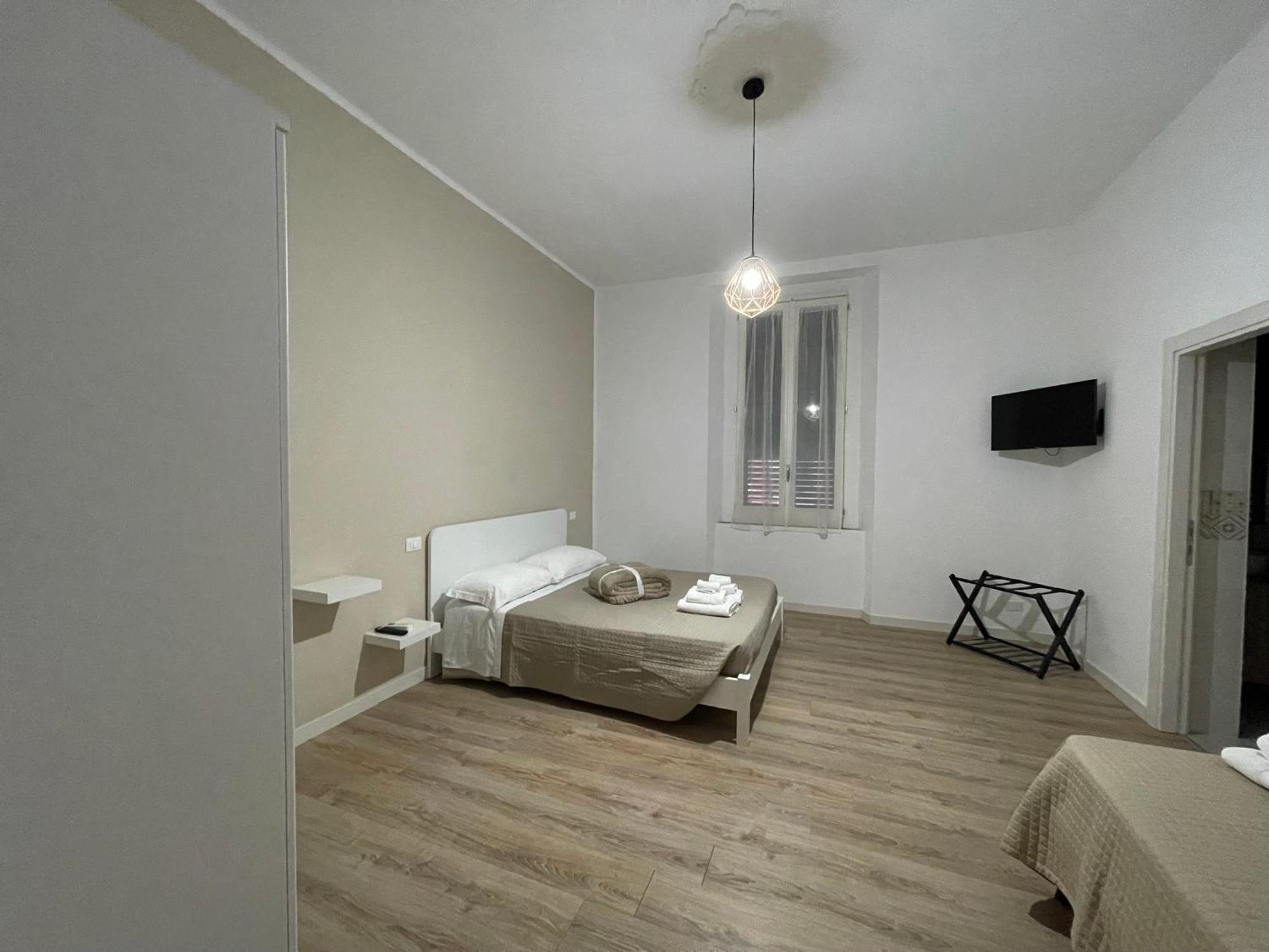Bed and Breakfast Le Stanze Di Max Termoli Exterior foto