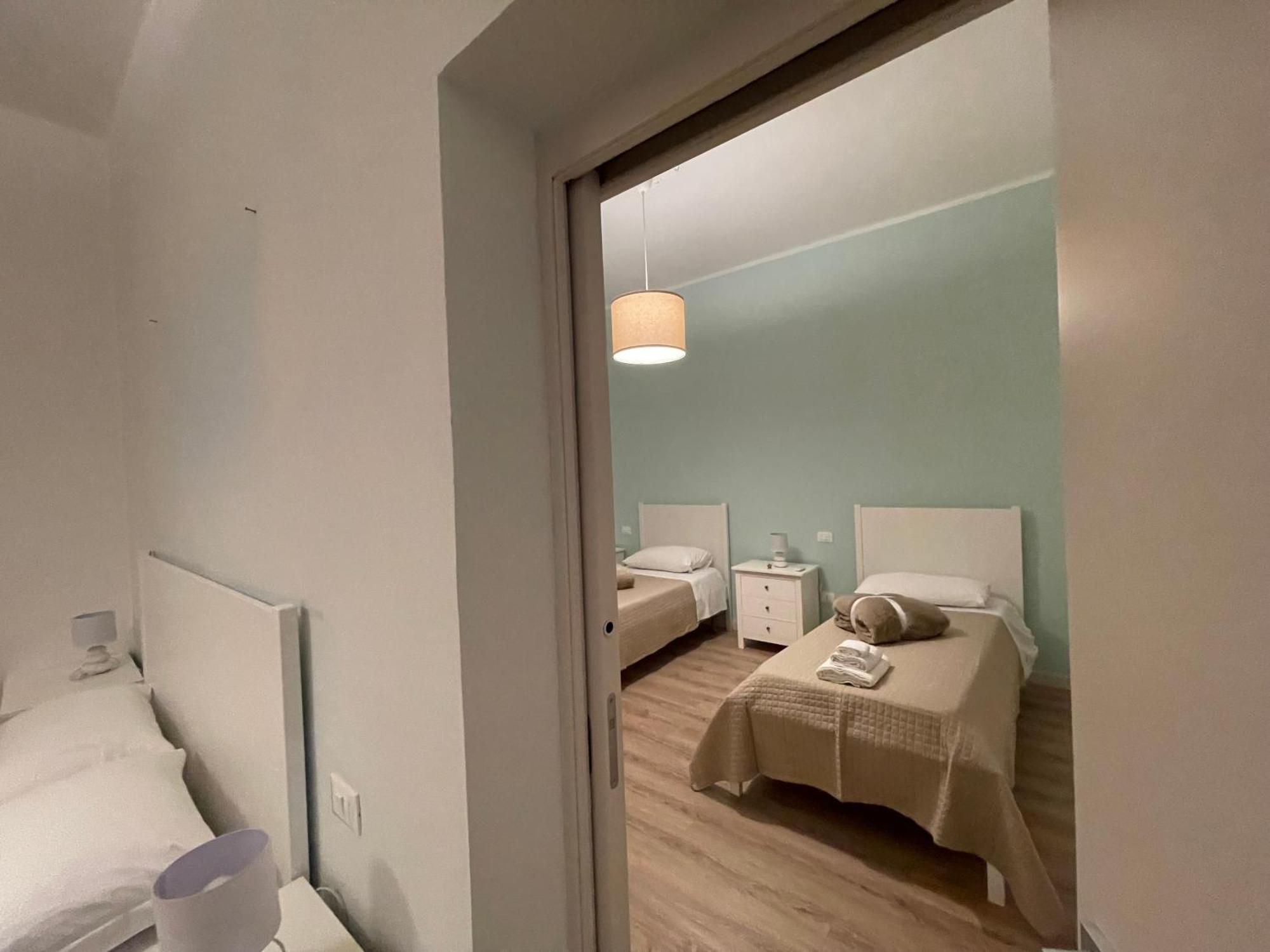 Bed and Breakfast Le Stanze Di Max Termoli Exterior foto